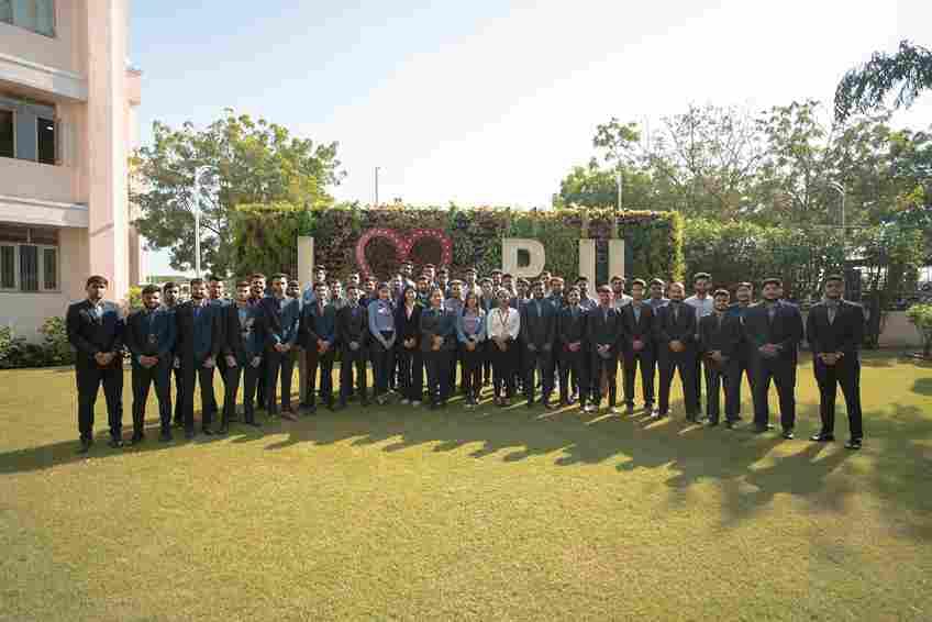 Parul University placement drives and career opportunities photo 4